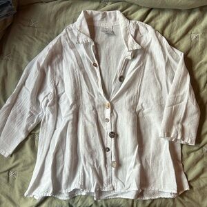 White Women’s Button-Up Shirt
